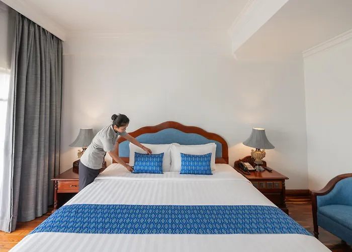 Somadevi Angkor & Hotel