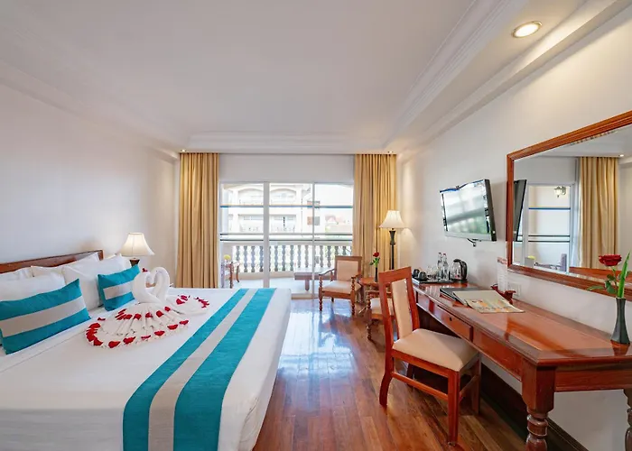 Somadevi Angkor & Hotel 5*